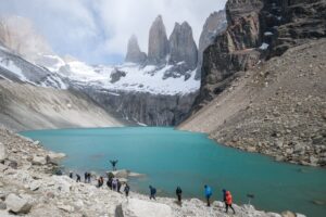 Ultimate Guide to Day Hiking Mirador Las Torres by Bus or Car